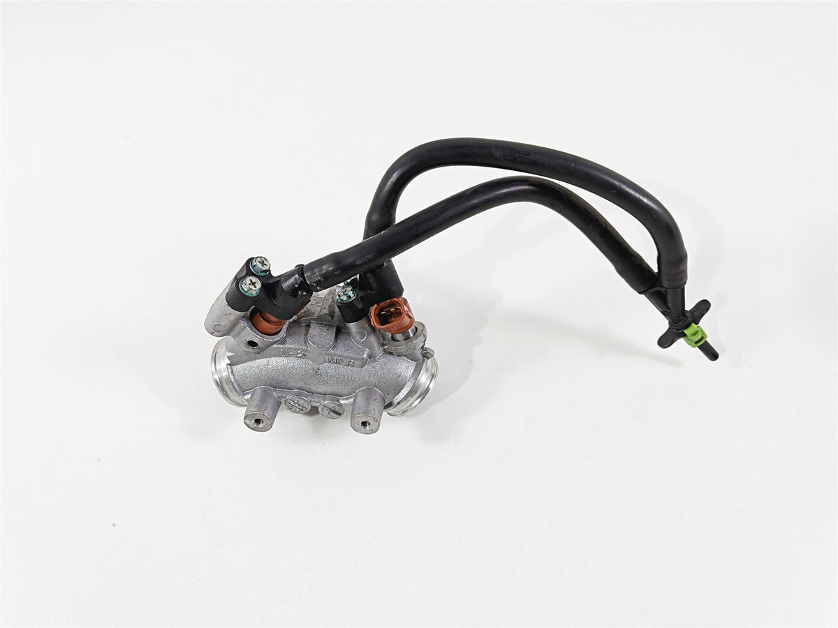 2010 Honda VT1300 CR Stateline Intake Manifold & Fuel Injectors 17111-MFR-670 {{ shop.shopifyCountryName }} - Mototech271