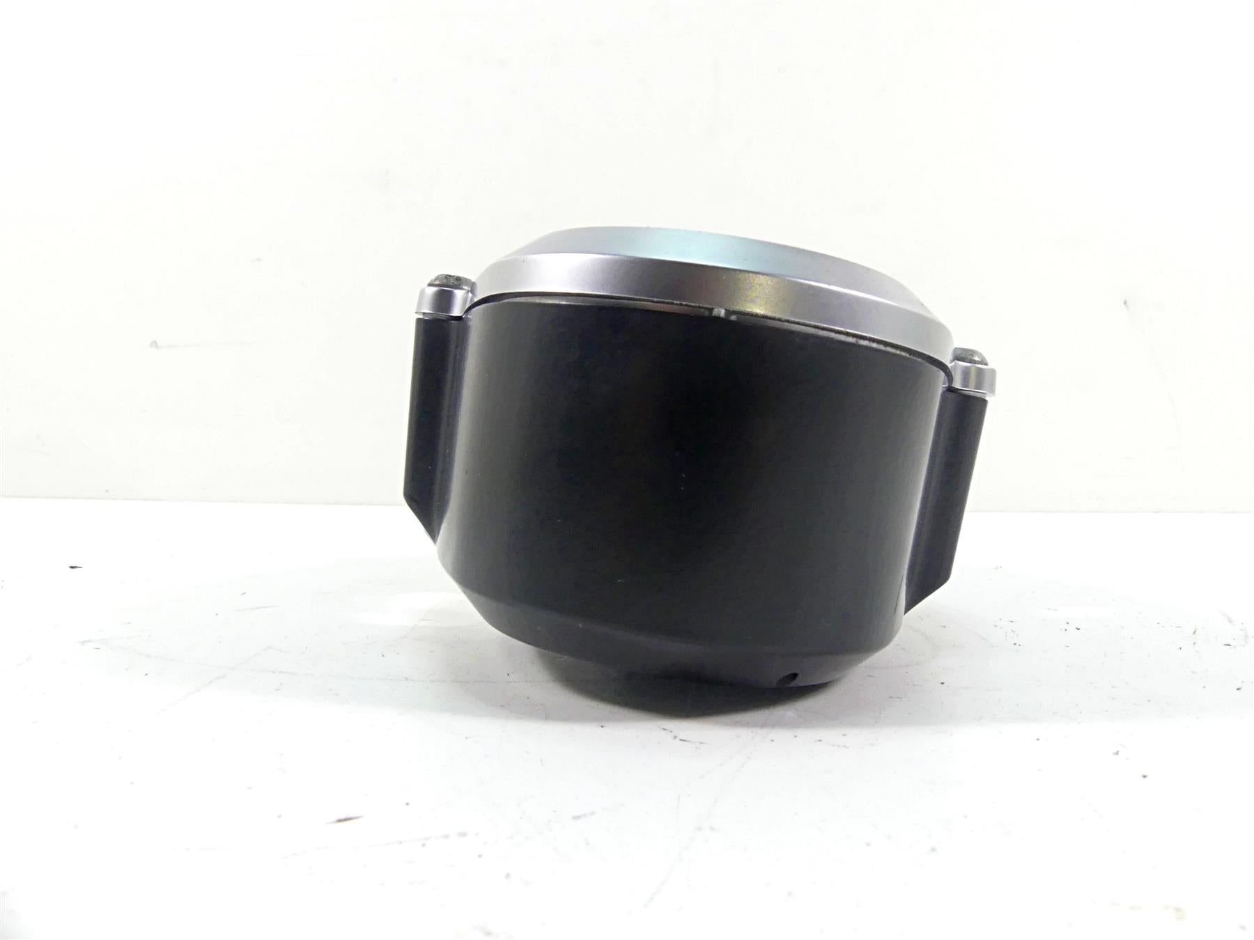 2013 Harley VRSCF Muscle Vrod Speedometer Gauges Housing Bezel 71959-09 {{ shop.shopifyCountryName }} - Mototech271