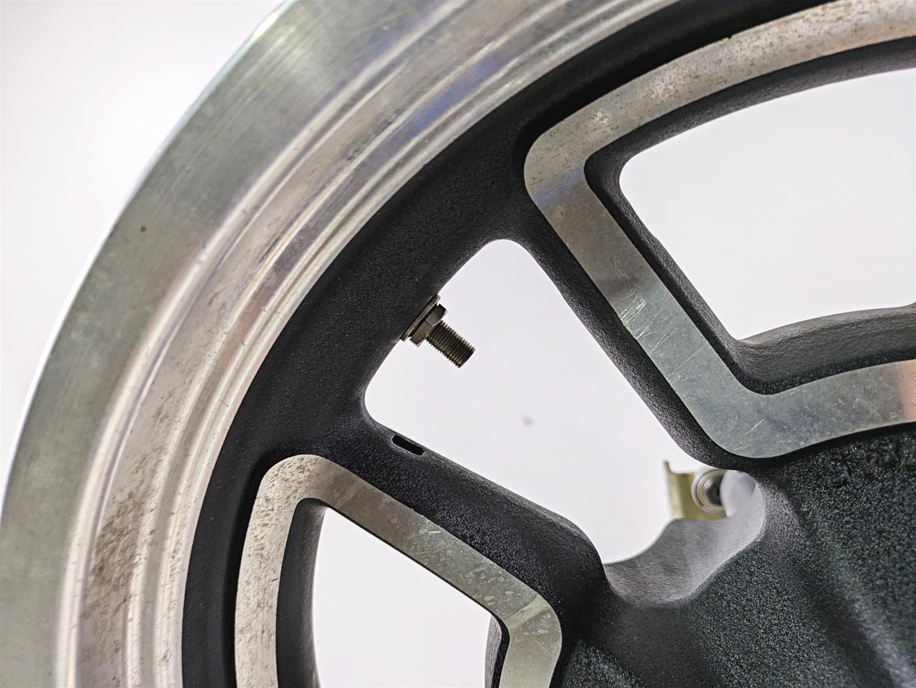 2016 Harley FXDL Dyna Low Rider Rear Wheel Rim Straight 17x4.5 Cast 40900289 {{ shop.shopifyCountryName }} - Mototech271