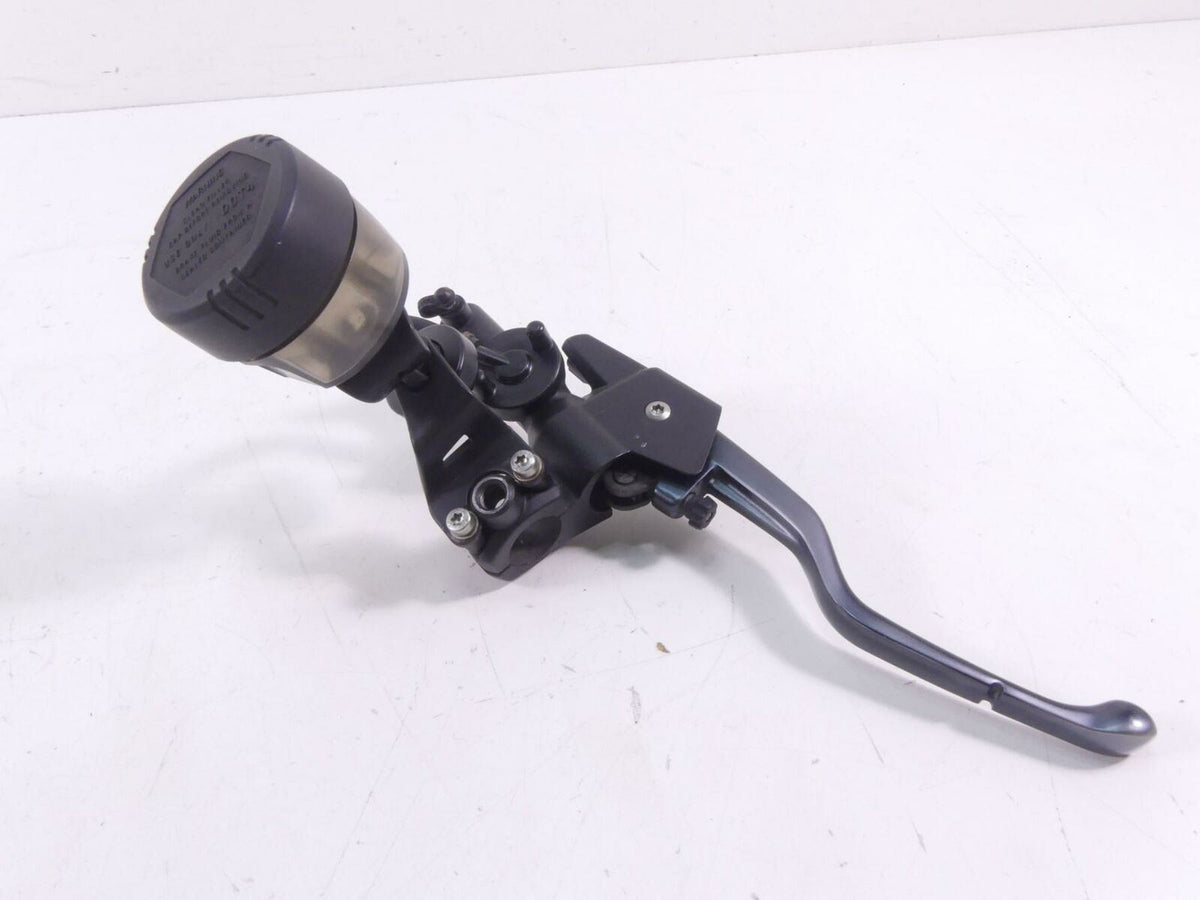 2010 BMW F800GS K72 Front Brake Master Cylinder + Lever 32727727050 {{ shop.shopifyCountryName }} - Mototech271