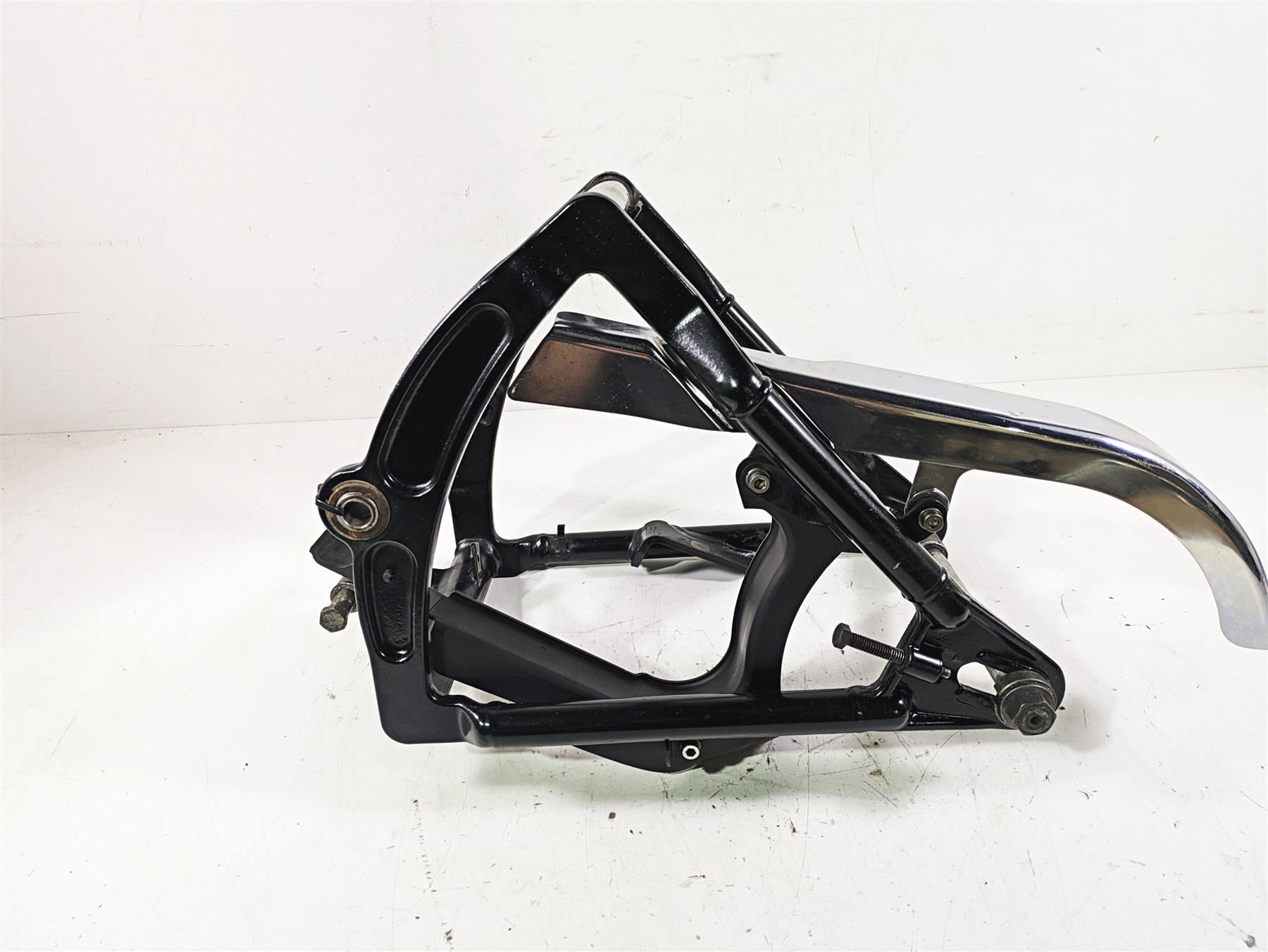 2002 Harley FLSTC Softail Heritage Rear Swingarm Swing Arm 3/4 Axle 48746-07 {{ shop.shopifyCountryName }} - Mototech271