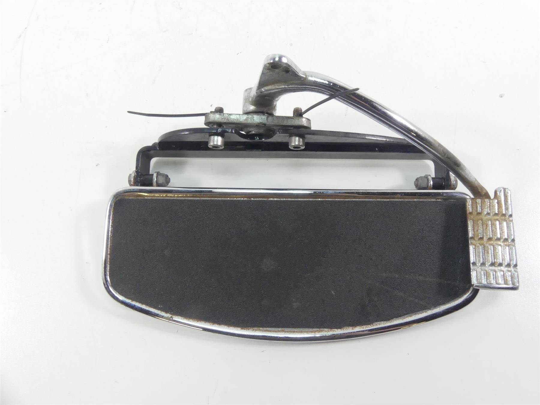 2001 Moto Guzzi California Sp 1100 Right Floor Board & Brake Pedal GU03420330 {{ shop.shopifyCountryName }} - Mototech271