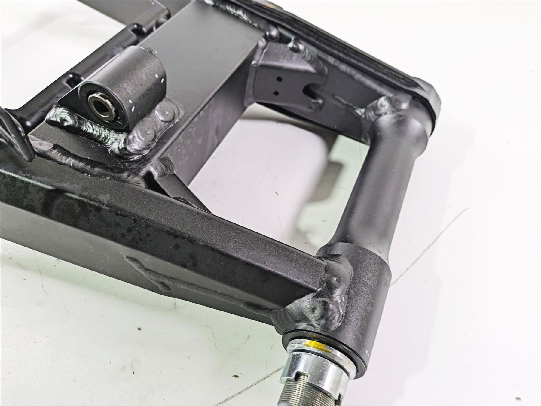 2022 Kawasaki ZR900RS Cafe Straight Rear Swingarm Swing Arm 33001-0699-18R {{ shop.shopifyCountryName }} - Mototech271