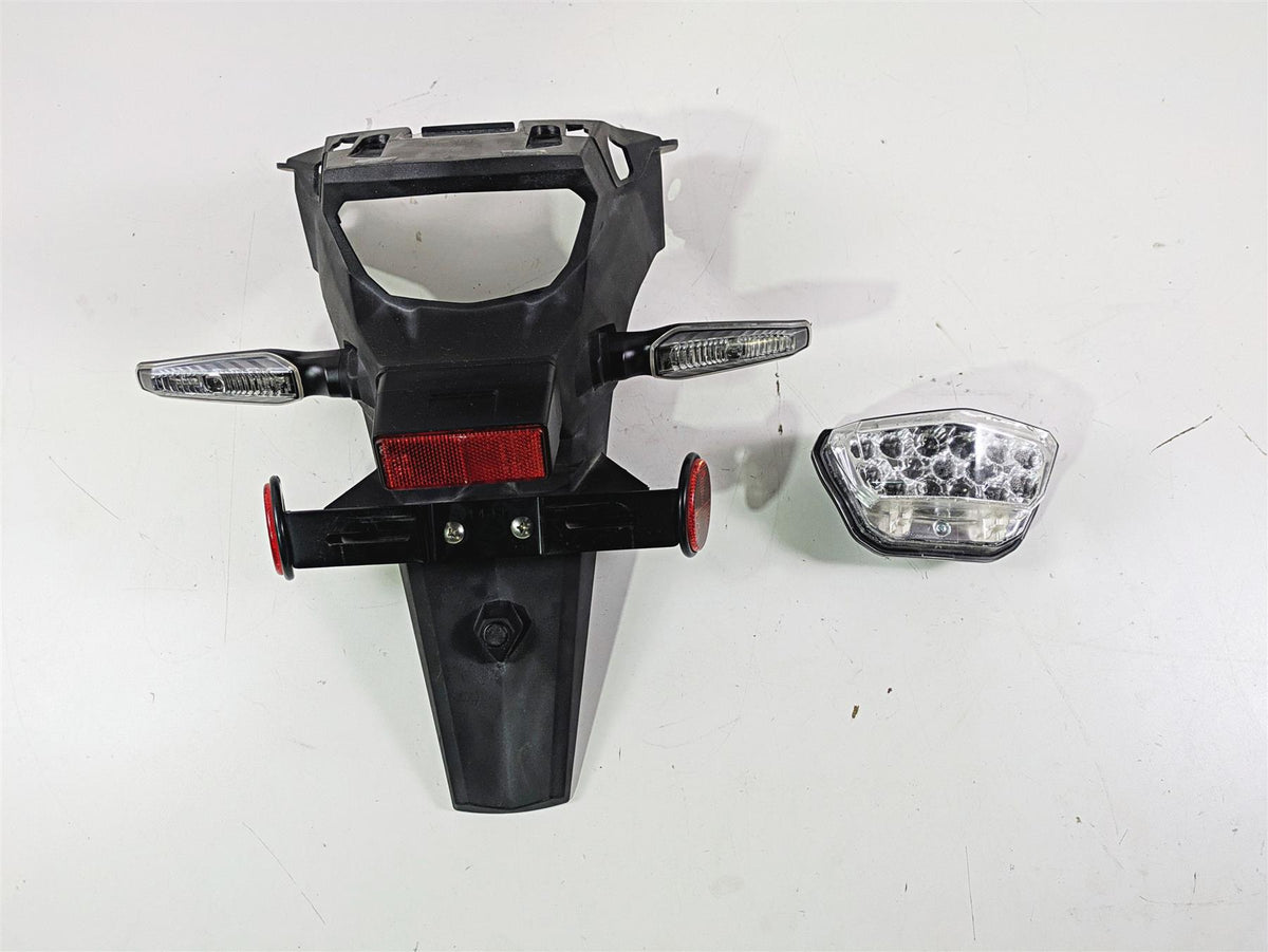 2020 Suzuki V-Strom 1050 XT Plate Holder Blinker Taillight Set -Read 35710-31JA0 {{ shop.shopifyCountryName }} - Mototech271