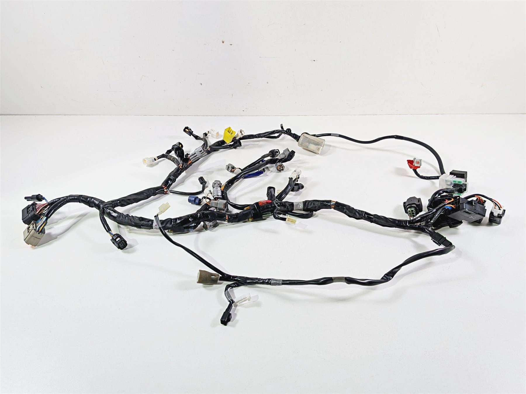 2024 Suzuki GSXR600 Main Wiring Harness Loom N0 Cuts - Clean 2K 36610-14JC2 {{ shop.shopifyCountryName }} - Mototech271