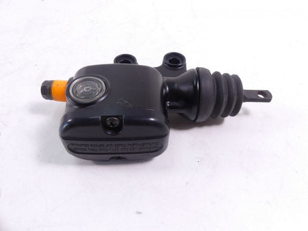 2010 Harley Touring FLHX Street Glide Rear Brake Master Cylinder 41763-08C {{ shop.shopifyCountryName }} - Mototech271