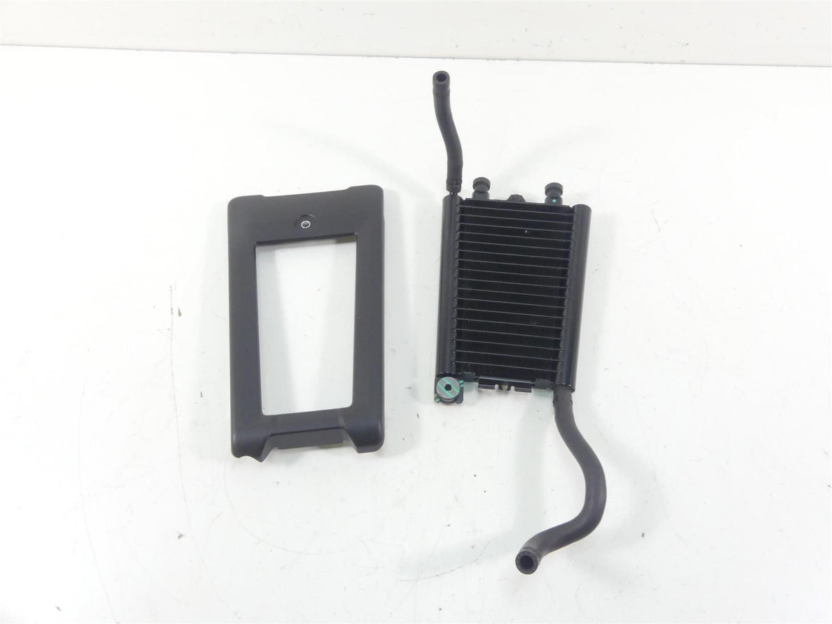 2021 Harley Softail FXBBS 114 Street Bob Oil Cooler & Line Cover Set 62700191 {{ shop.shopifyCountryName }} - Mototech271