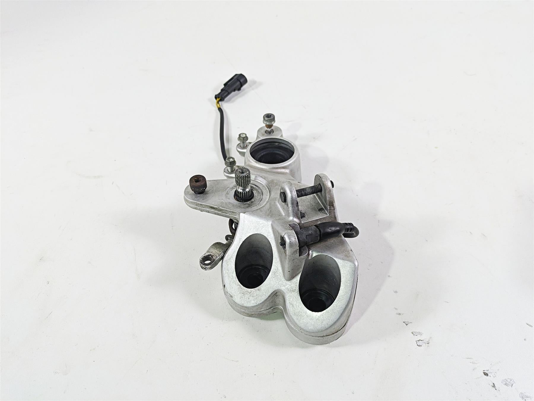 2009 Ducati Multistrada 1100 S Front Right Footpeg Brake Mount Bracket 82420711A {{ shop.shopifyCountryName }} - Mototech271