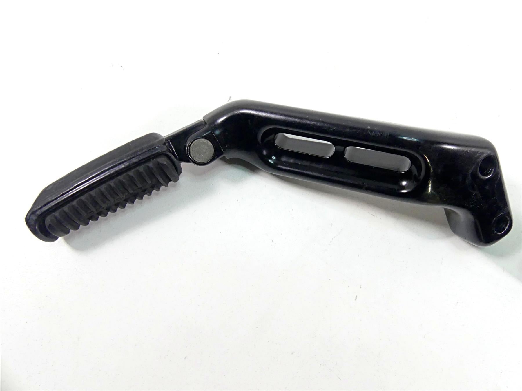 2009 Harley XR1200 Sportster Rear Passenger Foot Peg Rest Set 51049-08 51048-08 {{ shop.shopifyCountryName }} - Mototech271
