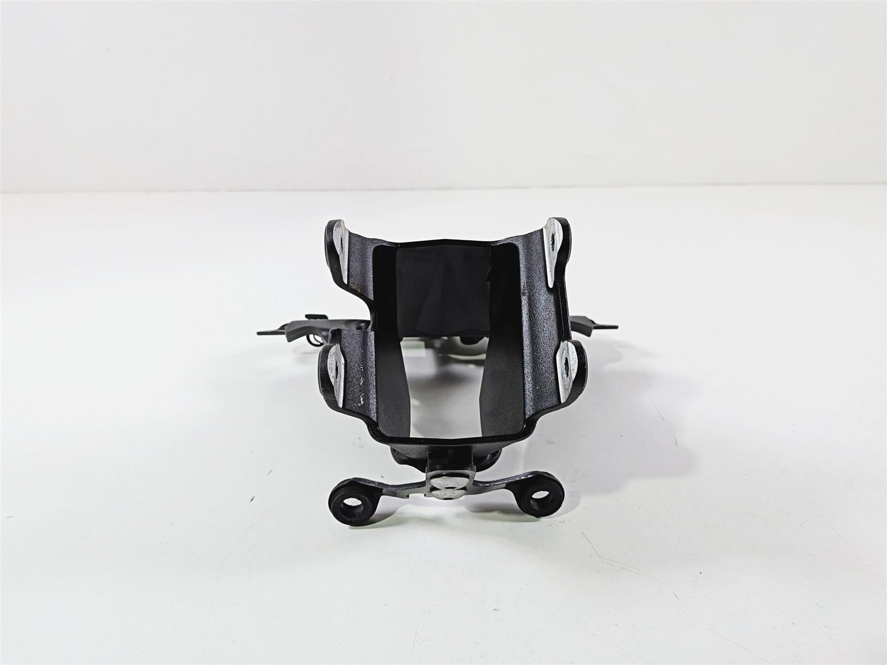 2019 Triumph Speed Triple RS 1050 Front Subframe Stay Carrier T2702886 {{ shop.shopifyCountryName }} - Mototech271