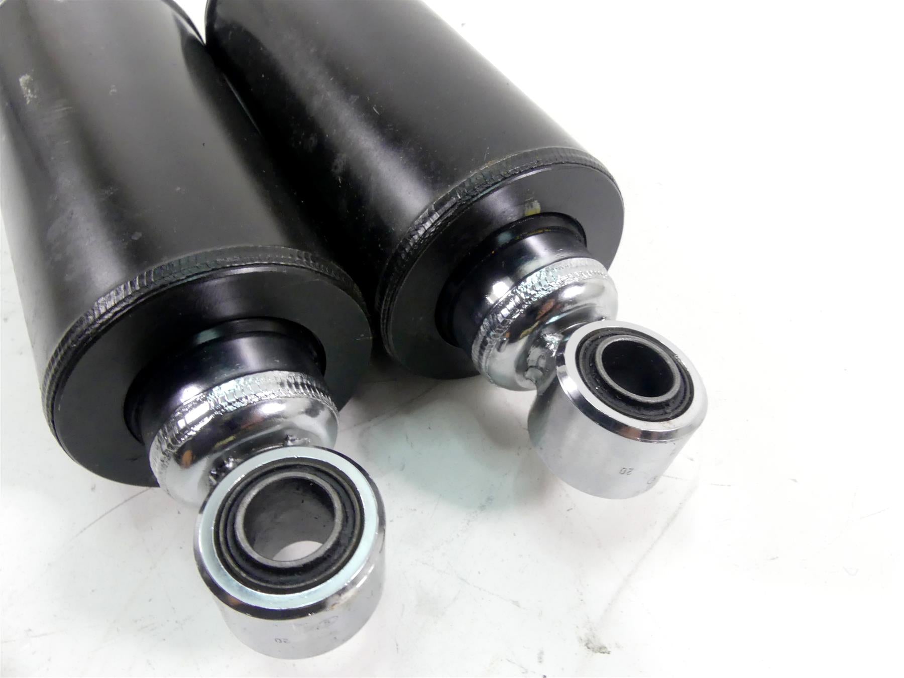 2017 Harley Softail FXSB Breakout Rear Shock Damper Set 54000045 {{ shop.shopifyCountryName }} - Mototech271