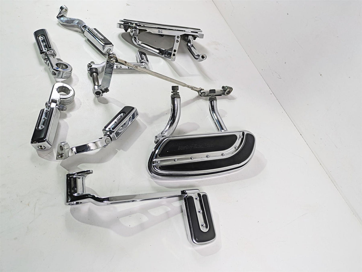 2007 Harley Touring FLHRSE CVO Road King Floor Boards Rear Peg Set 50812-07 {{ shop.shopifyCountryName }} - Mototech271