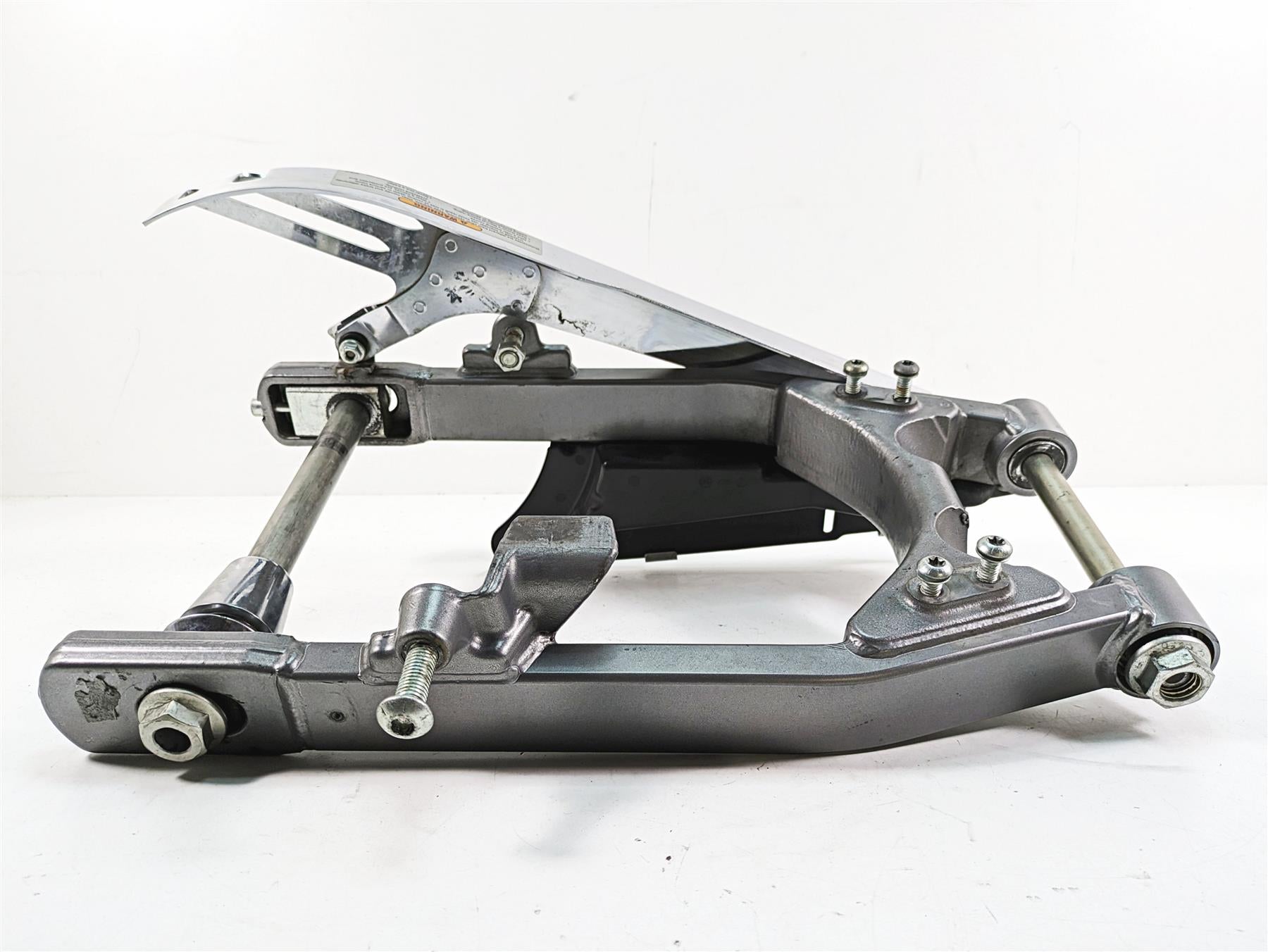 2009 Harley Dyna FXDFSE CVO Fat Bob Rear Swingarm Swing Arm + 1" Axle 48656-09B {{ shop.shopifyCountryName }} - Mototech271