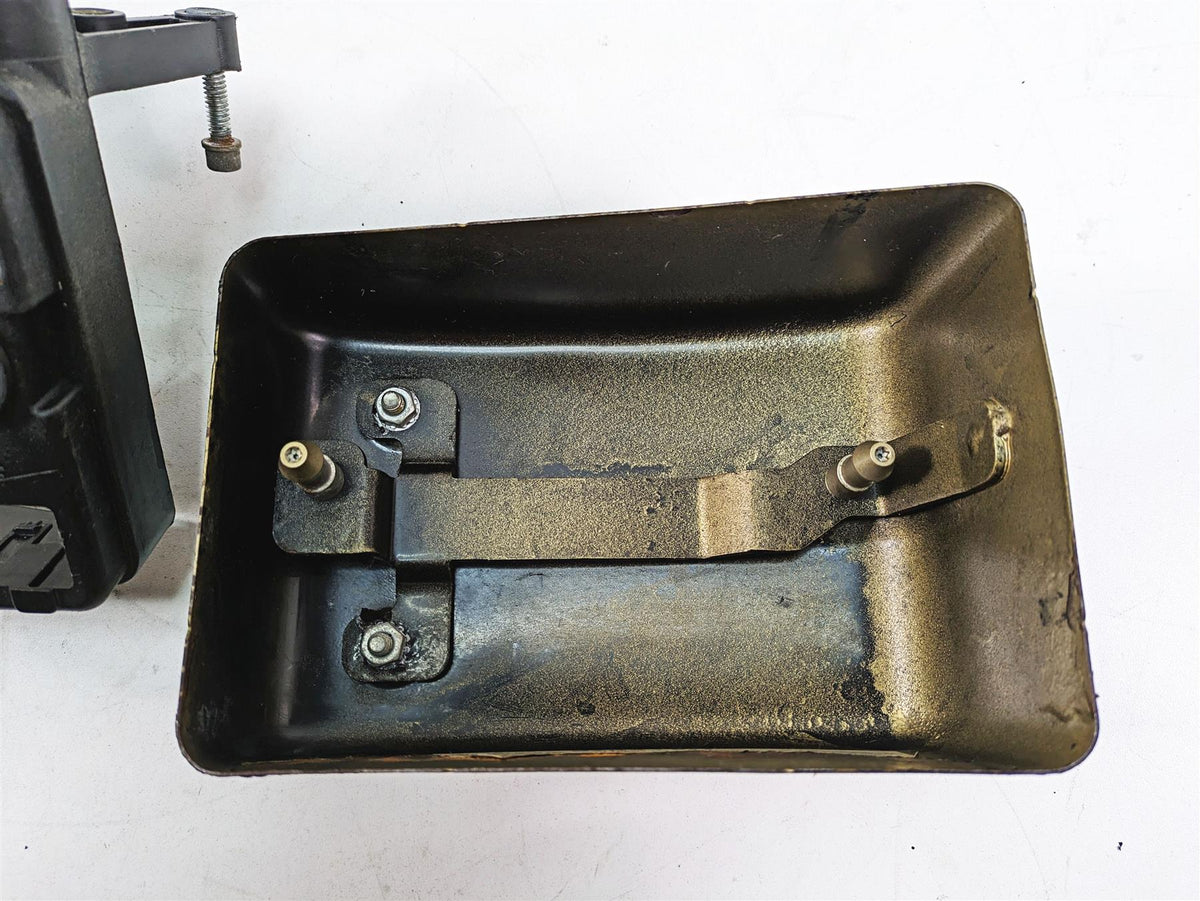 2009 Harley FXDC Dyna Super Glide Custom Electrical Holder Tray & Cover 70367-04 {{ shop.shopifyCountryName }} - Mototech271
