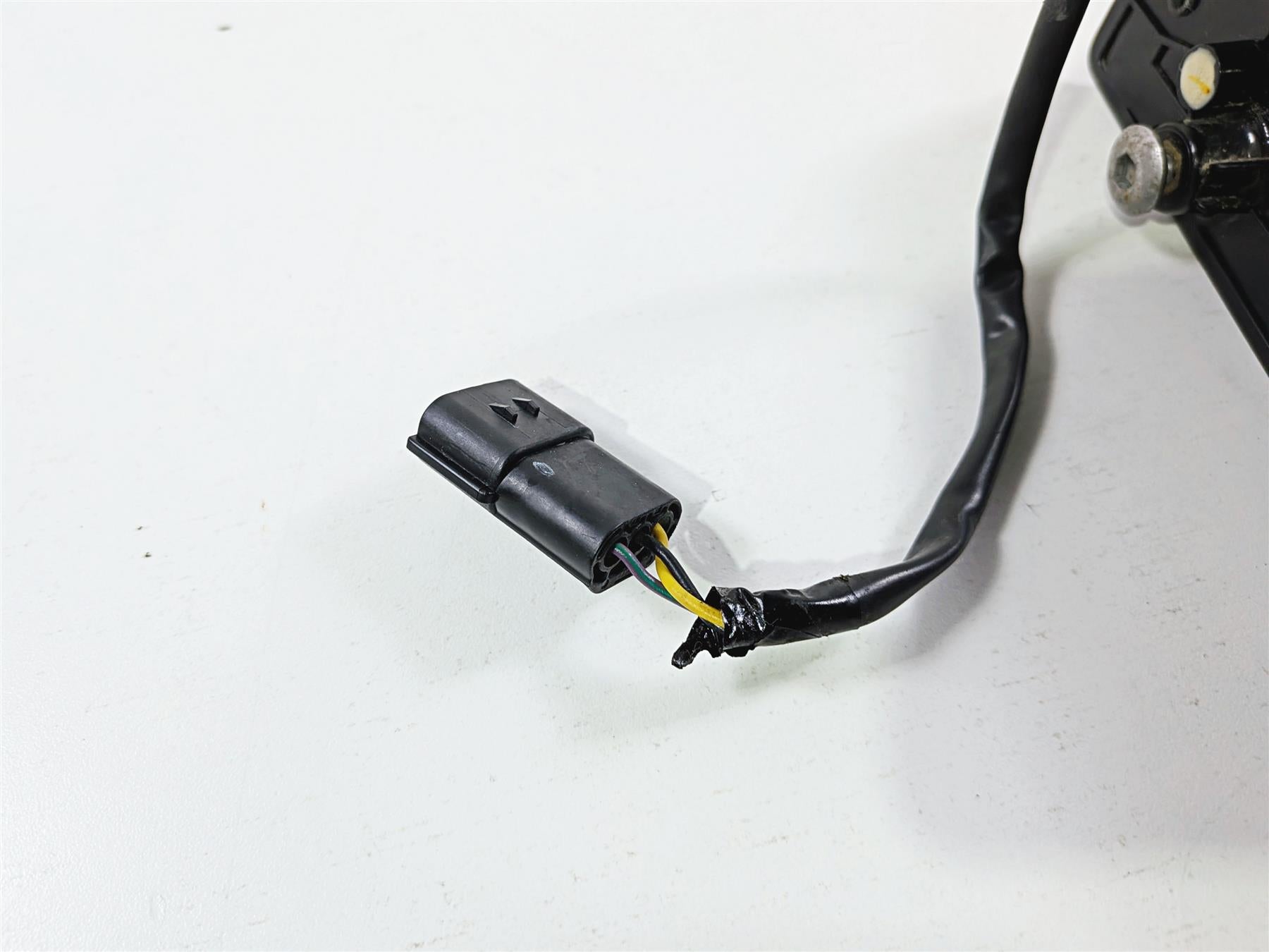 2022 Triumph Tiger 900 GT Pro Oem Taillight Tail Light T2702064 {{ shop.shopifyCountryName }} - Mototech271
