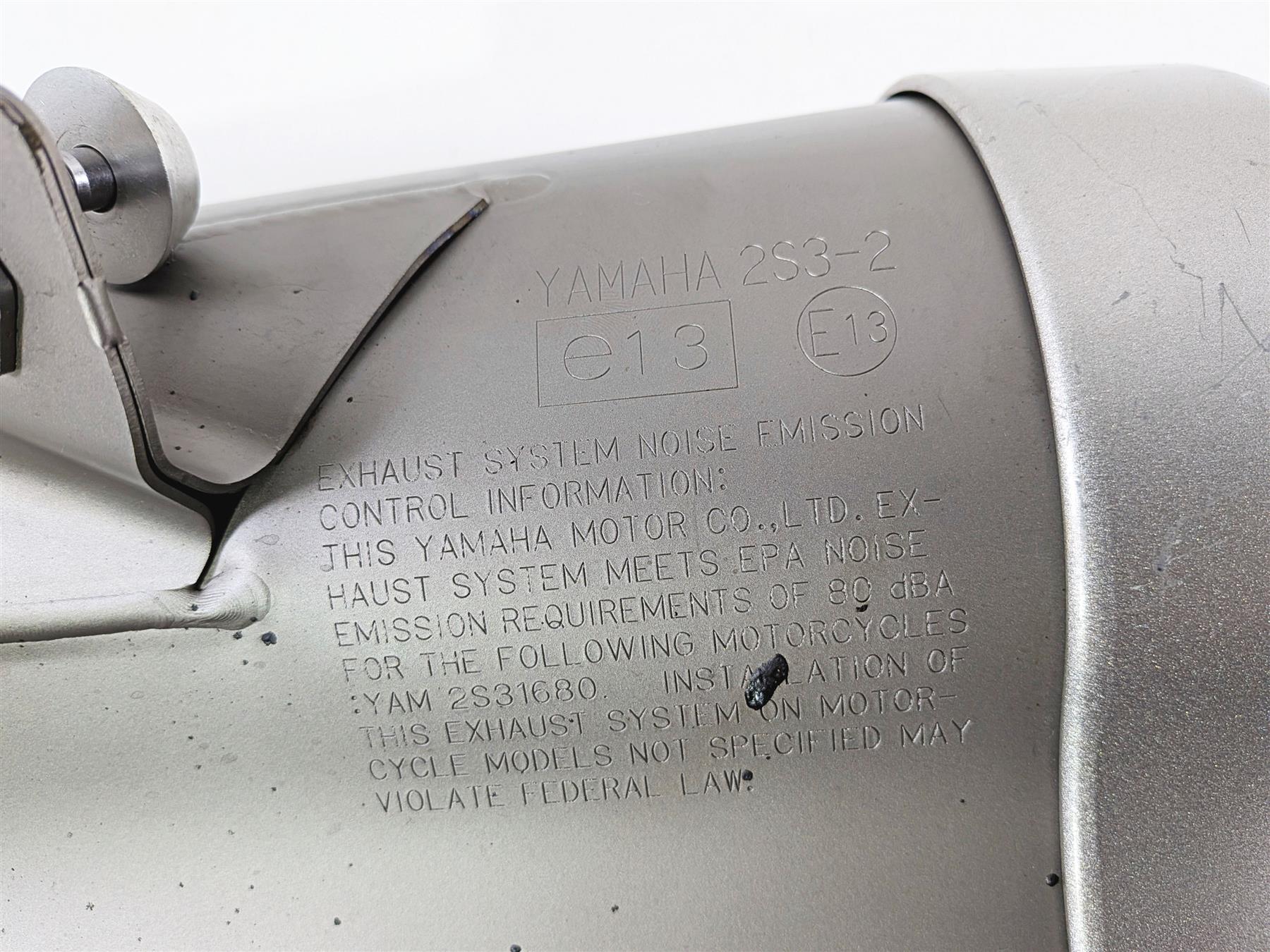 2009 Yamaha VMX17 V-Max 1700 Right Exhaust Pipe Muffler 2S3-14720-00-00-Mototech271