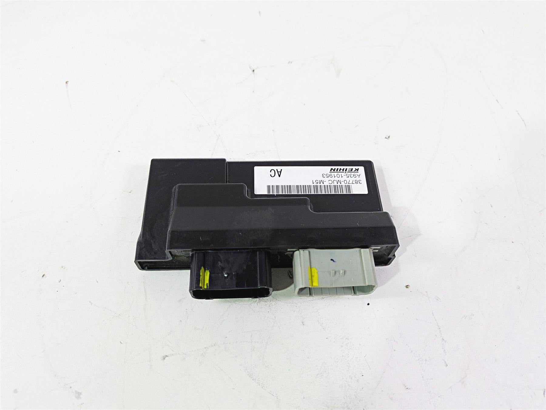 2025 Honda CBR600RR Keihin Cdi Ecu Ecm Engine Control Module 38770-MJC-M51 {{ shop.shopifyCountryName }} - Mototech271