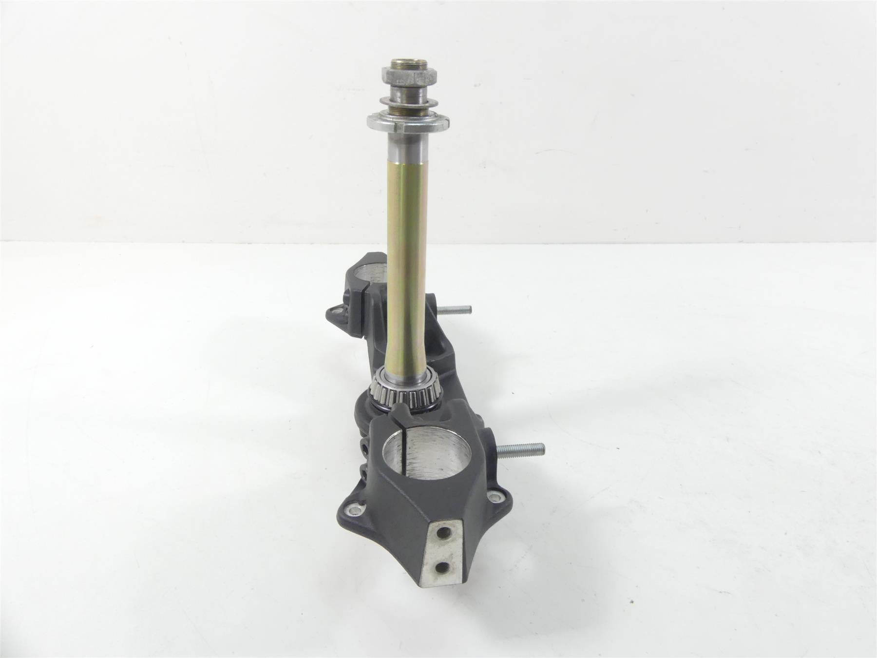 2016 Indian Chieftain Dark Horse Lower Triple Tree Steering Yoke 46mm 1824619 {{ shop.shopifyCountryName }} - Mototech271
