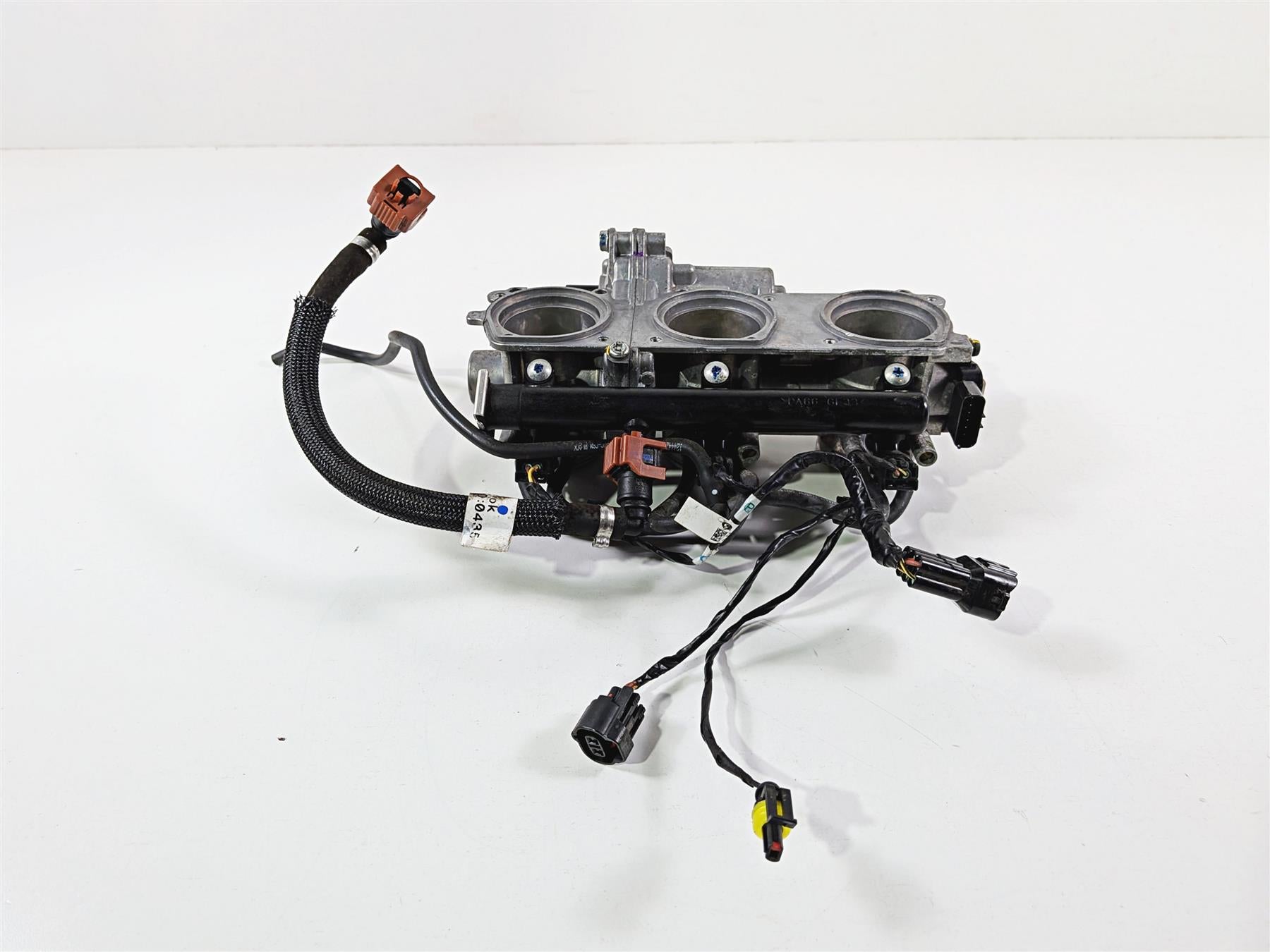 2019 Triumph Speed Triple RS 1050 Keihin Throttle Bodies & Injectors T1243540 {{ shop.shopifyCountryName }} - Mototech271