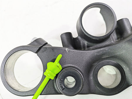 2022 Kawasaki ZR900RS Cafe Upper Triple Tree Steering Clamp 44039-0182-18R {{ shop.shopifyCountryName }} - Mototech271