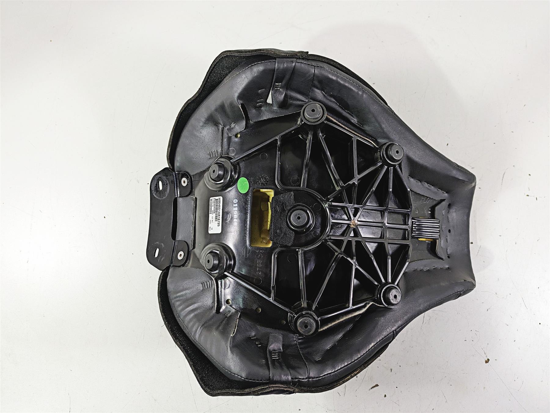 2019 Harley FLHCS Softail Heritage Front Rider Driver Seat Saddle 52000286 {{ shop.shopifyCountryName }} - Mototech271