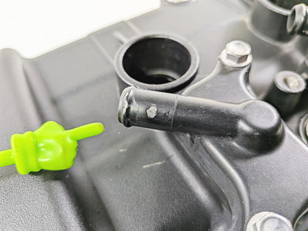 2019 Triumph Speed Triple RS 1050 Cylinderhead Top Valve Cover T1261340 {{ shop.shopifyCountryName }} - Mototech271