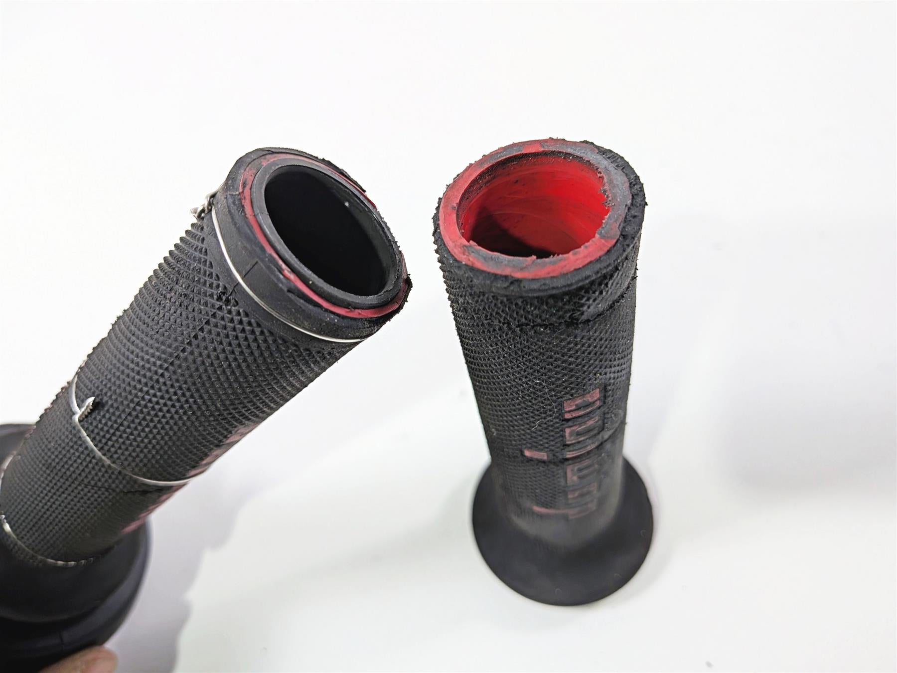 2018 Aprilia RSV4 RR Ride Fly By Wire Throttle Hand Grip 2D000095 {{ shop.shopifyCountryName }} - Mototech271