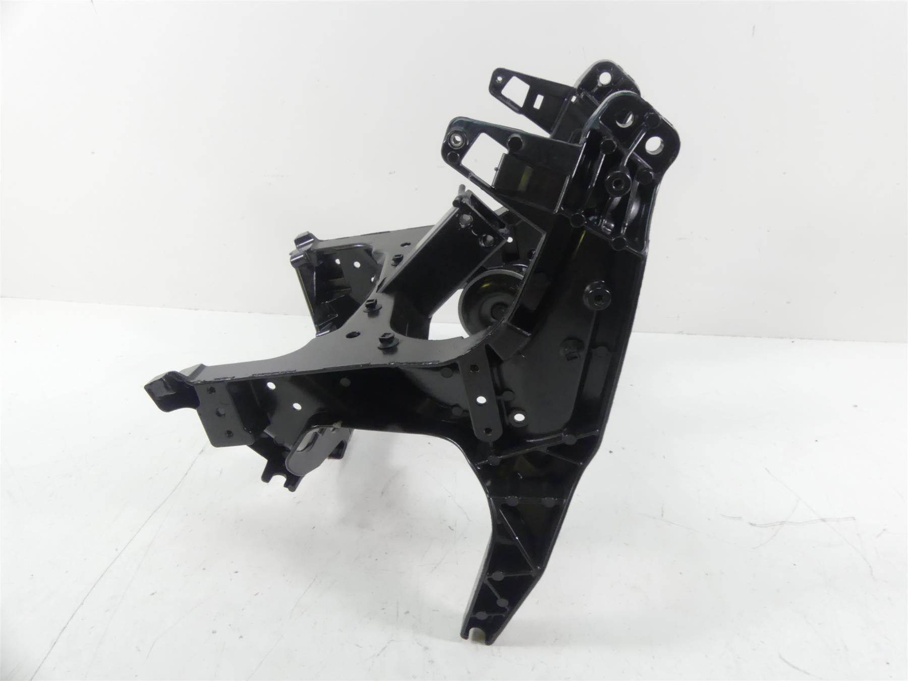 2017 BMW R1200RT K52 Front Stay Subframe Carrier Set 46638529329 46638529330 {{ shop.shopifyCountryName }} - Mototech271