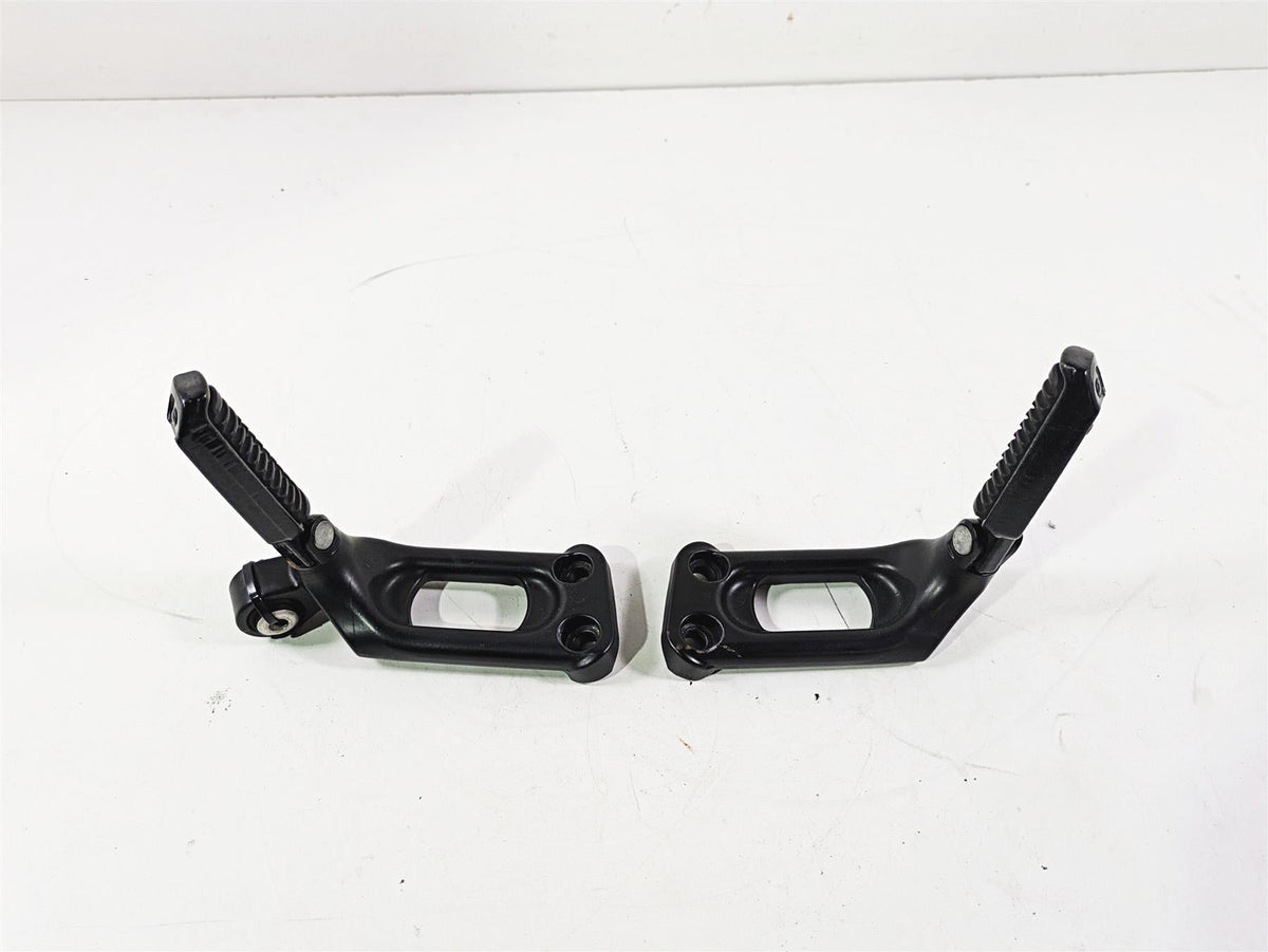 2016 Harley VRSCDX Night Rod Rear Passenger Footpeg Set 51722-07 51723-07 {{ shop.shopifyCountryName }} - Mototech271