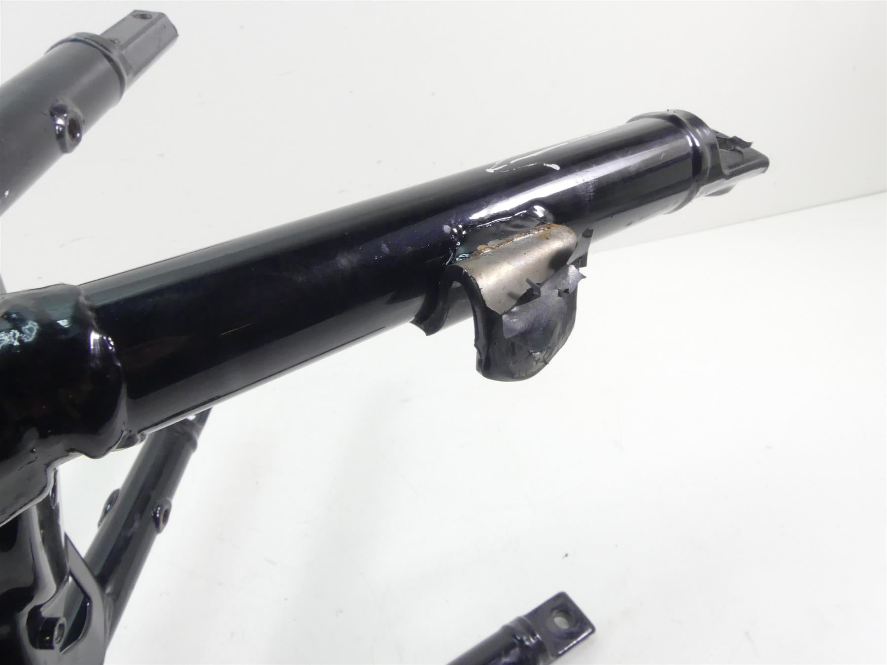 2017 Harley Touring FLHTKL Electra Glide Bent Rear Subframe Sub Frame 48079-09 {{ shop.shopifyCountryName }} - Mototech271
