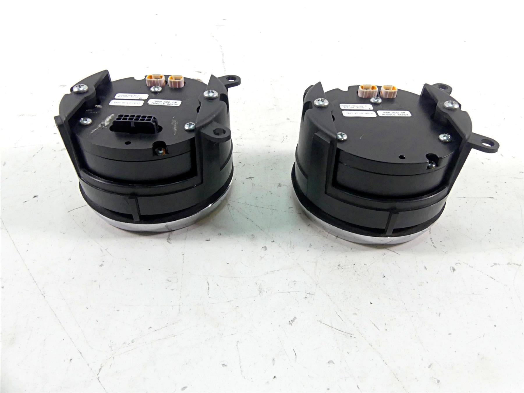 2002 Harley Touring FLHTC Electra Glide Dakota Digital Speedometer Tachometer FOR PARTS MVX-820 -0-KG-C {{ shop.shopifyCountryName }} - Mototech271