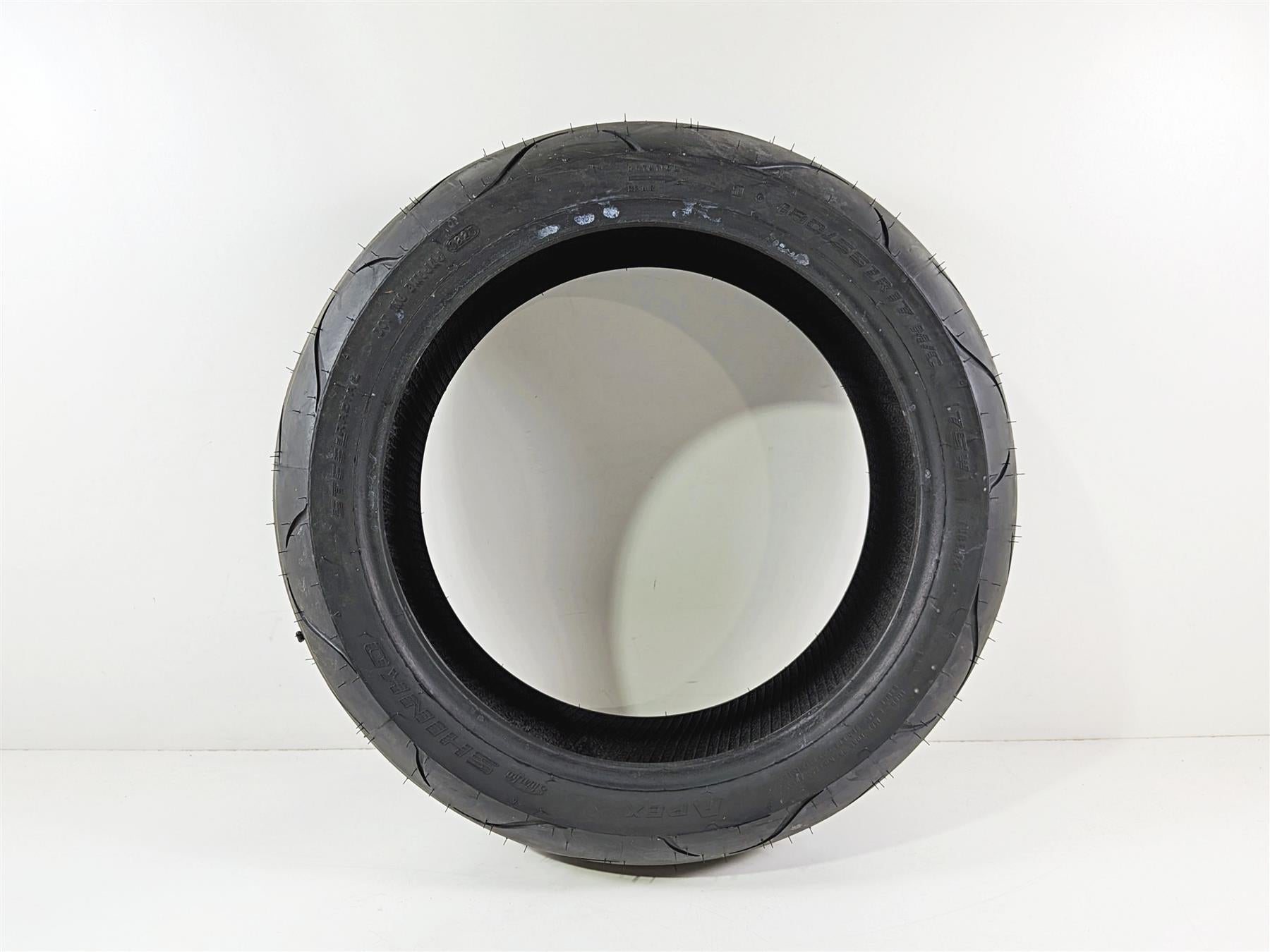 Unused Rear Motorcycle Tire Shinko 010 Apex 190/55R17 DOT25 87-4075-Mototech271