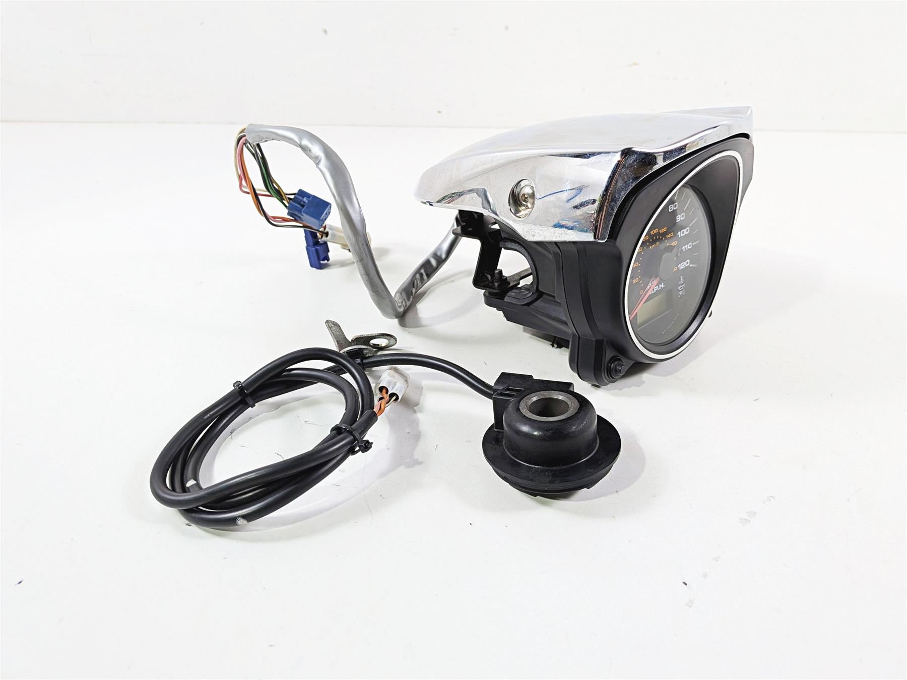 2005 Suzuki VZ800 M50 Boulevard Speedometer Gauge Instrument +Sensor 34120-39G11 {{ shop.shopifyCountryName }} - Mototech271
