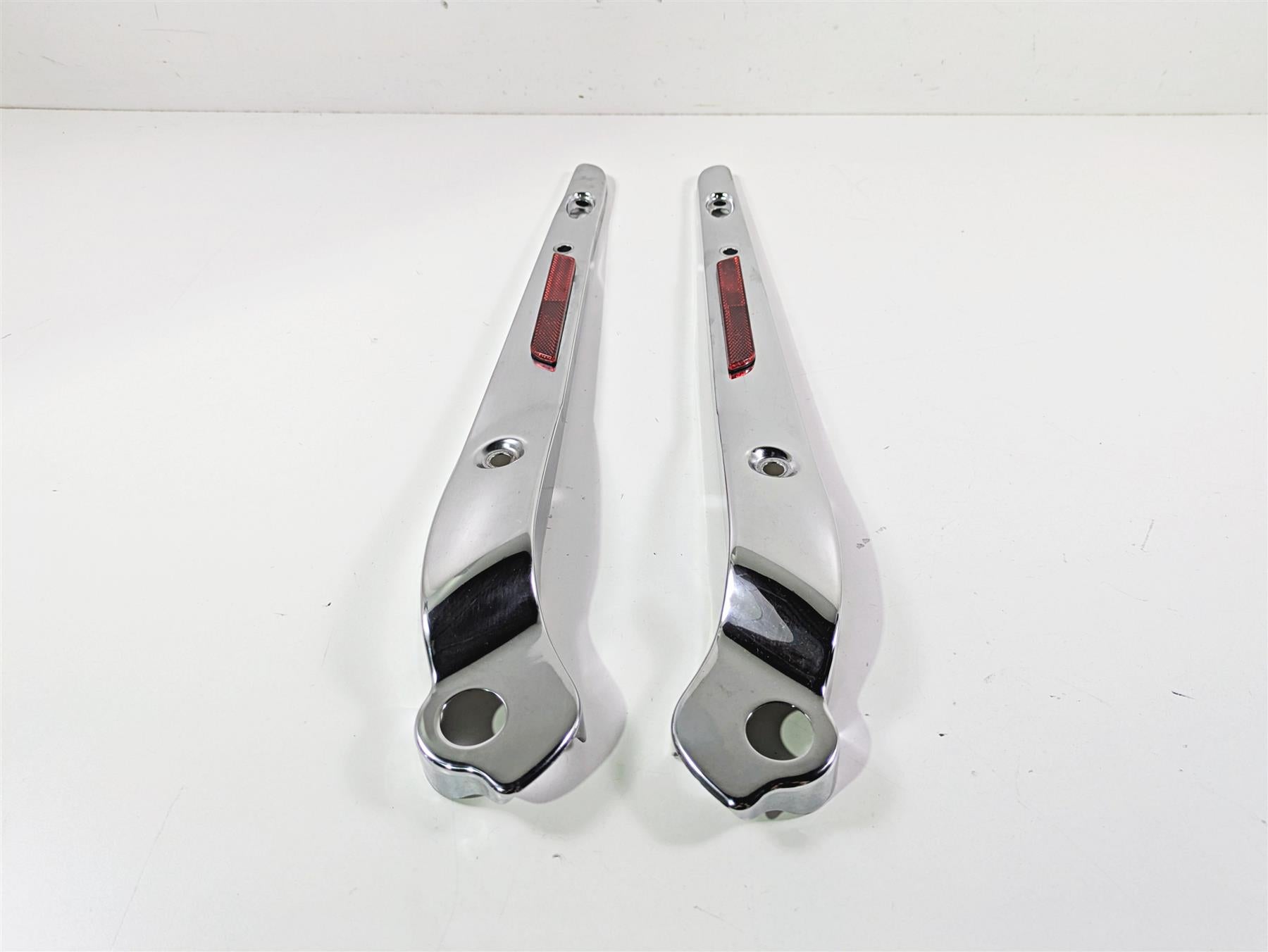 2014 Harley FXDF Dyna Fat Bob Rear Fender Chrome Struts Braces 59281-08 59410-08 {{ shop.shopifyCountryName }} - Mototech271