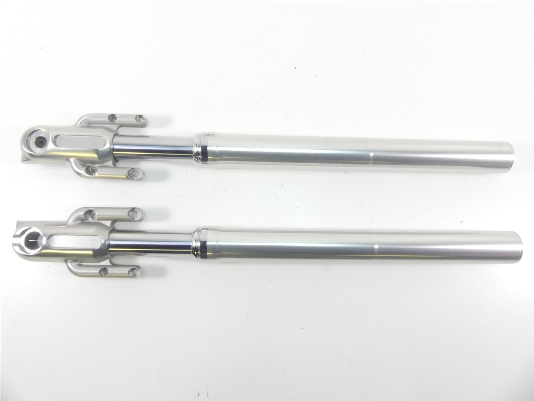 2011 Harley VRSCF Muscle Rod Straight Showa Front Fork Leg Set 48700-09 48701-09 | Mototech271