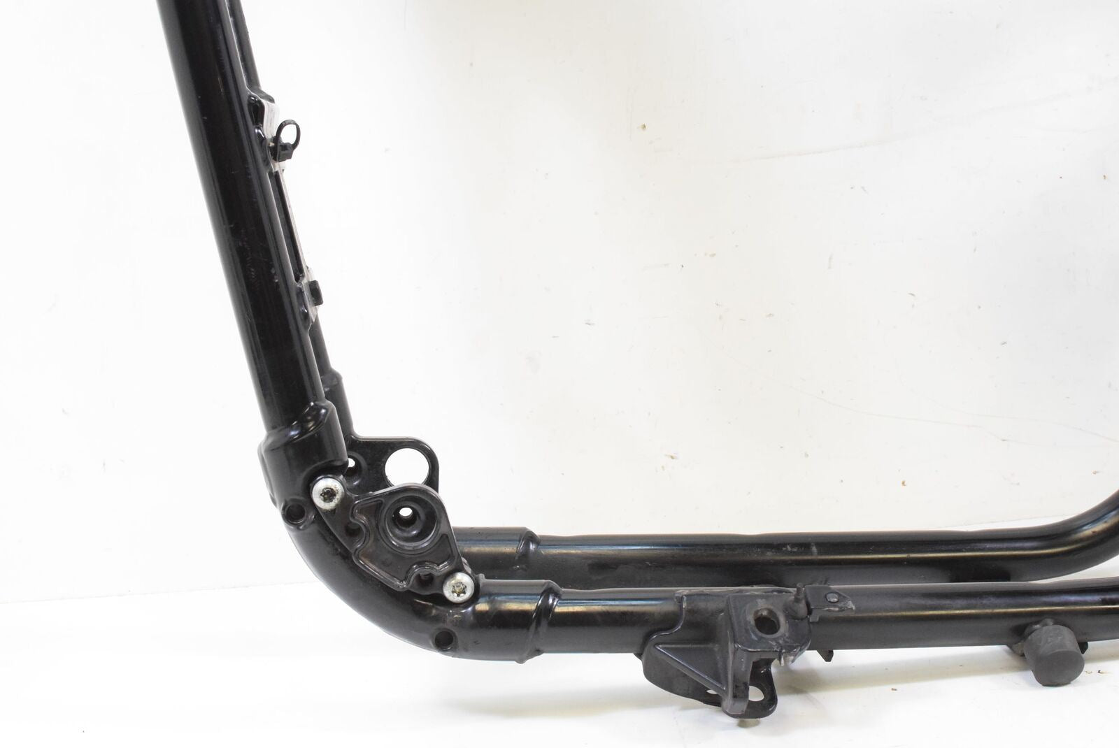 2011 Harley XR XLR 1200 XR1200 X Straight Main Frame Chassis Slvg 48879-08A {{ shop.shopifyCountryName }} - Mototech271