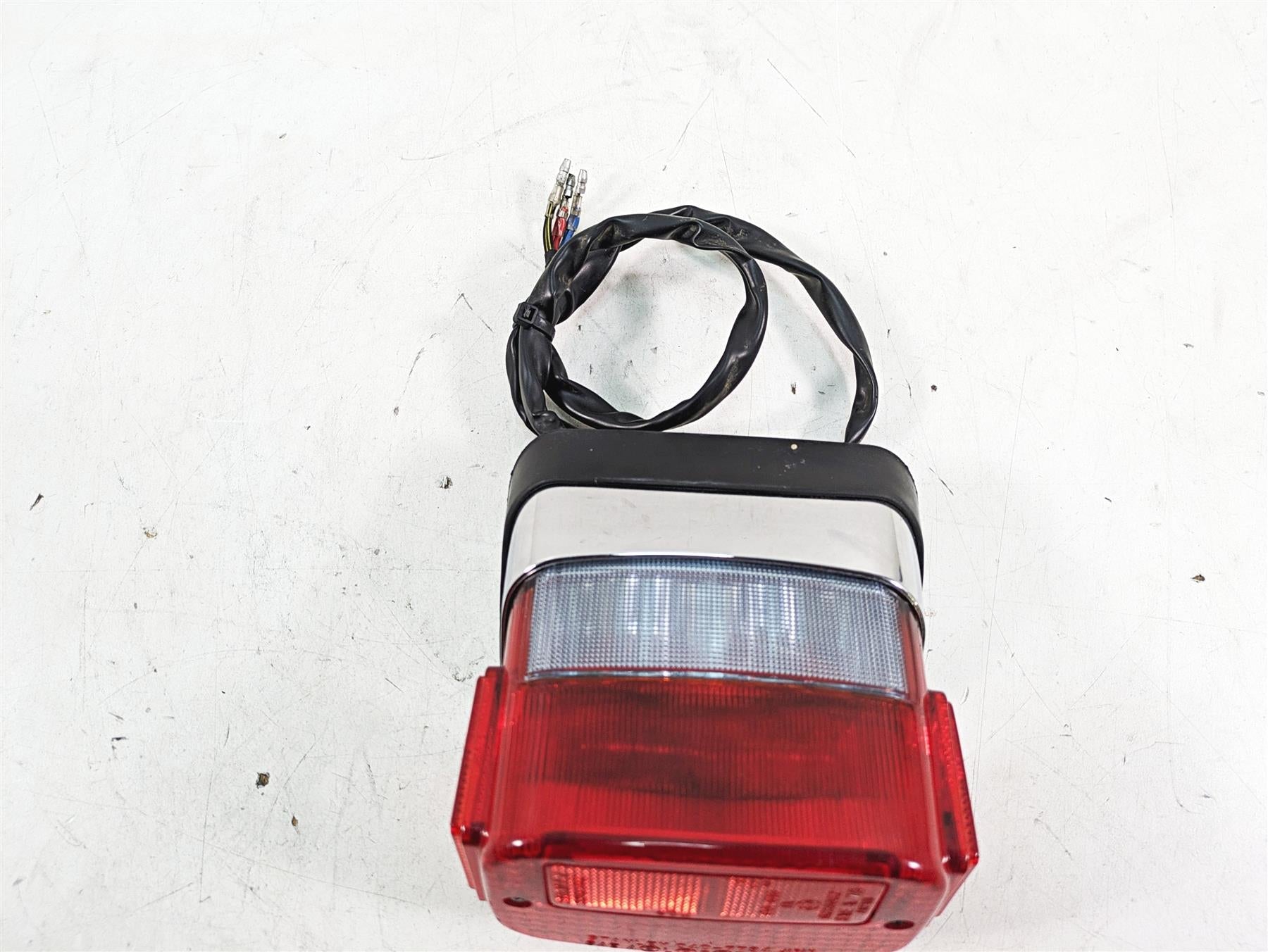 1997 Kawasaki VN1500 Vulcan Taillight Tail Light Lamp 23025-1165 {{ shop.shopifyCountryName }} - Mototech271