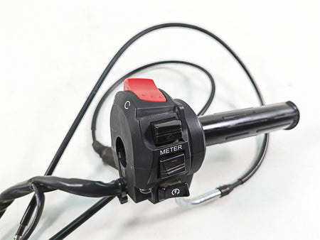 2022 Suzuki GSXR 750 Right Hand Start Kill Control Switch 37200-47H30 {{ shop.shopifyCountryName }} - Mototech271
