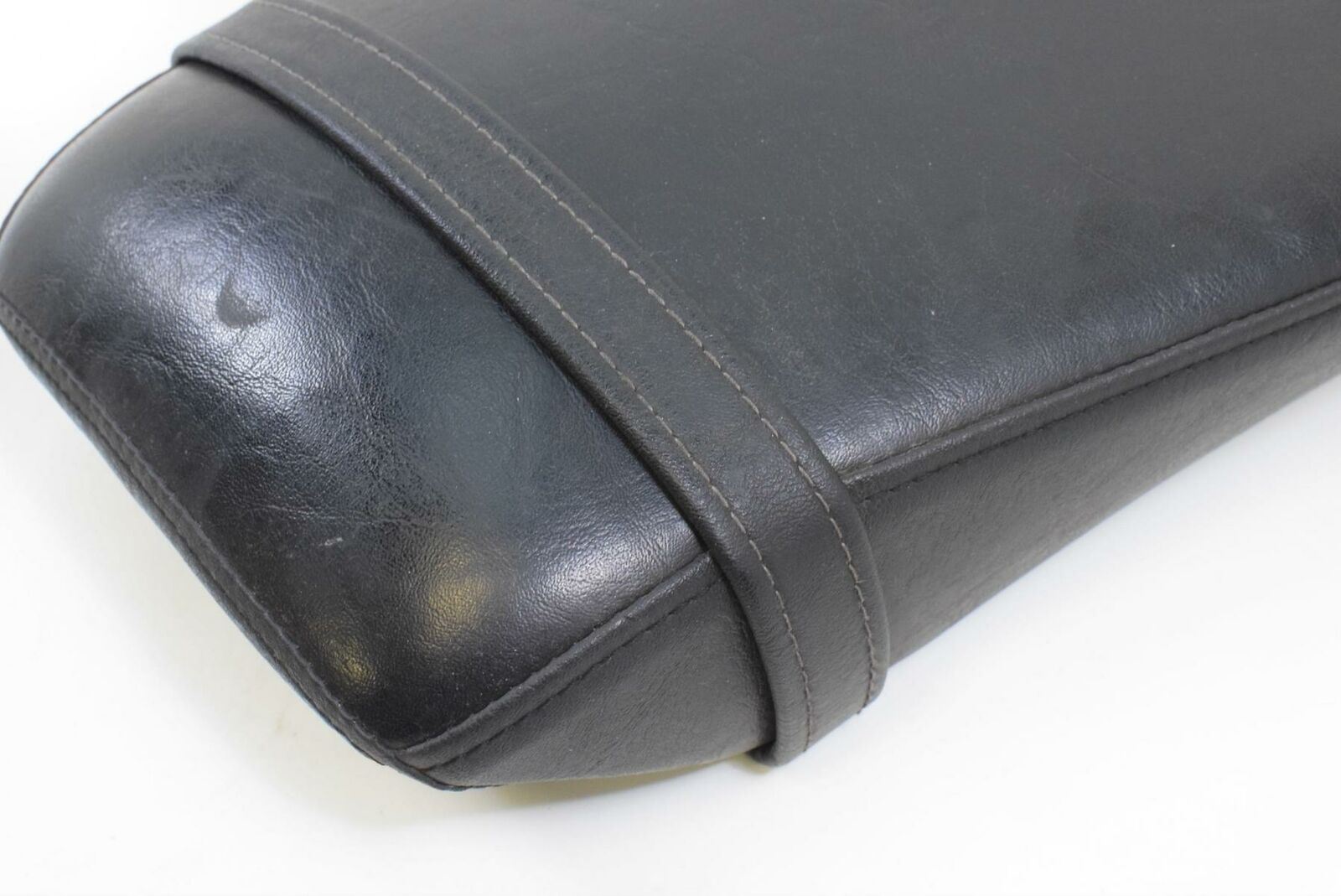 2014 Yamaha XV1900 Stratoliner S Rear Passenger Saddle Seat 1D7-24750-20-00 {{ shop.shopifyCountryName }} - Mototech271