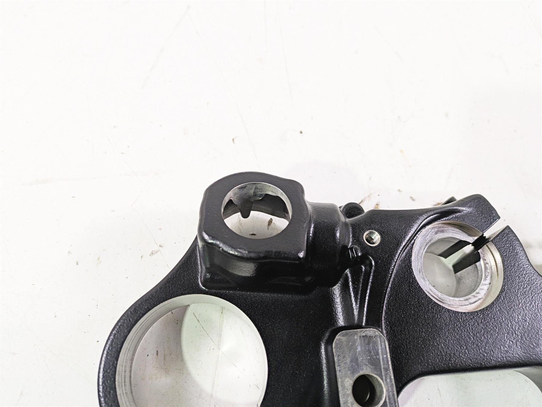 2022 Harley RA1250 S Pan America Upper Triple Tree Steering Clamp 45900242 {{ shop.shopifyCountryName }} - Mototech271