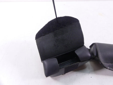 2009 Harley Touring FLHTCU Electra Glide Three Pocket Windshield Pouch 58904-03 {{ shop.shopifyCountryName }} - Mototech271