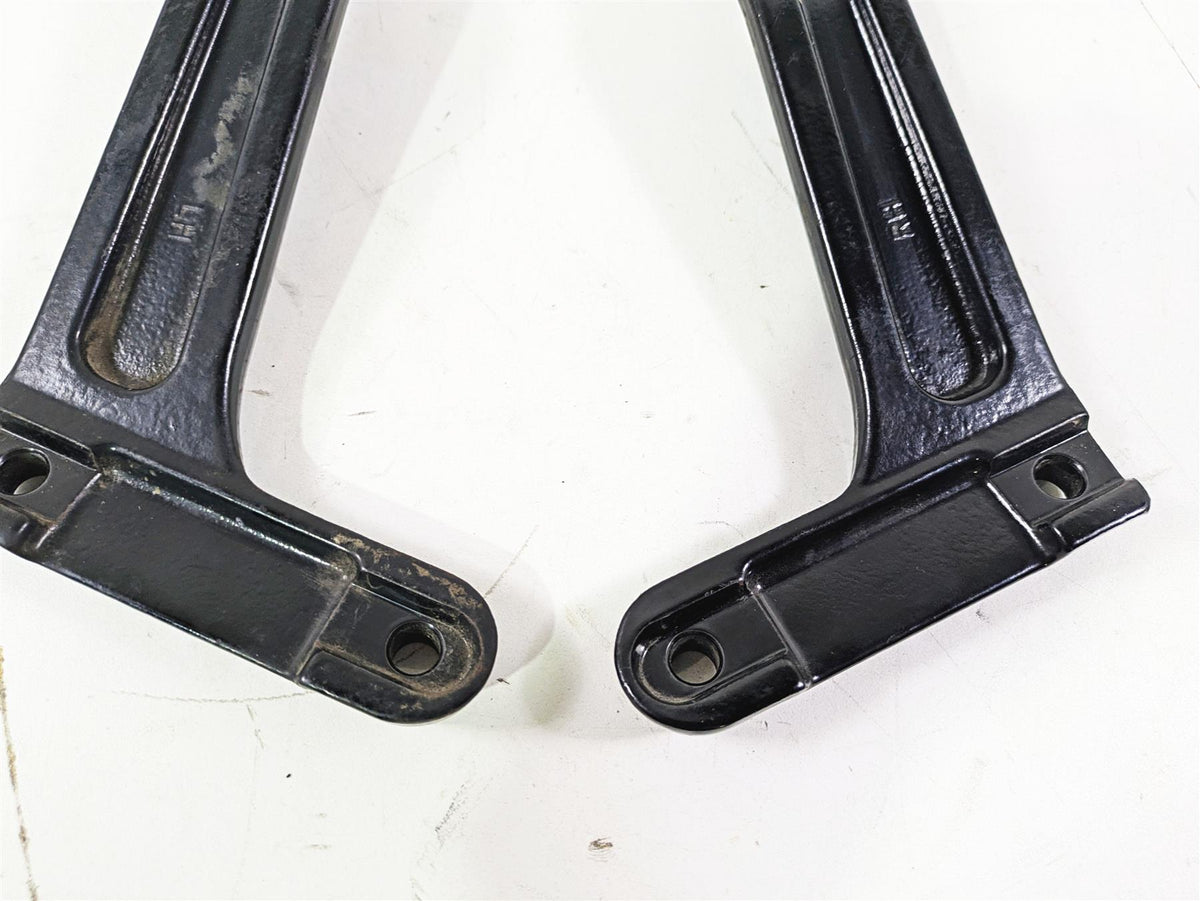 2008 Harley FLSTC 105TH Softail Heritage Rear Black Fender Mount Set 47802-08 {{ shop.shopifyCountryName }} - Mototech271