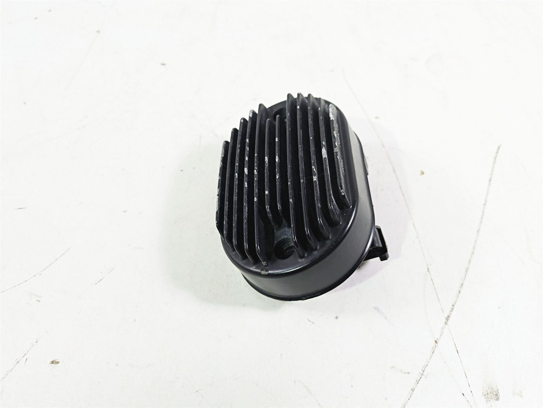 2009 Harley FXCWC Softail Rocker Rectifier Voltage Regulator 74540-08 {{ shop.shopifyCountryName }} - Mototech271