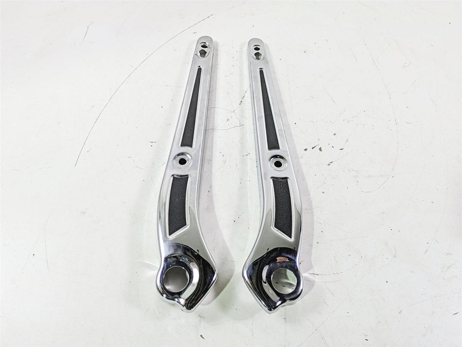 2015 Harley FXDL Dyna Low Rider Rear Fender Struts Braces READ 57300024 57300026 {{ shop.shopifyCountryName }} - Mototech271