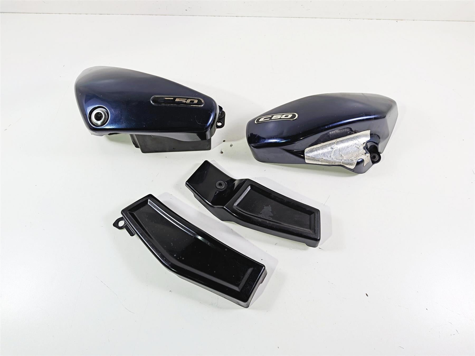 2006 Suzuki VL800 C50 Boulevard Left Right Side Covers 47110-41F81 47210-41F80 {{ shop.shopifyCountryName }} - Mototech271