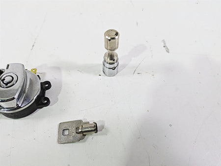 2004 Harley FLSTCI Softail Heritage Ignition Switch Steering Key Lock 71450-04 {{ shop.shopifyCountryName }} - Mototech271