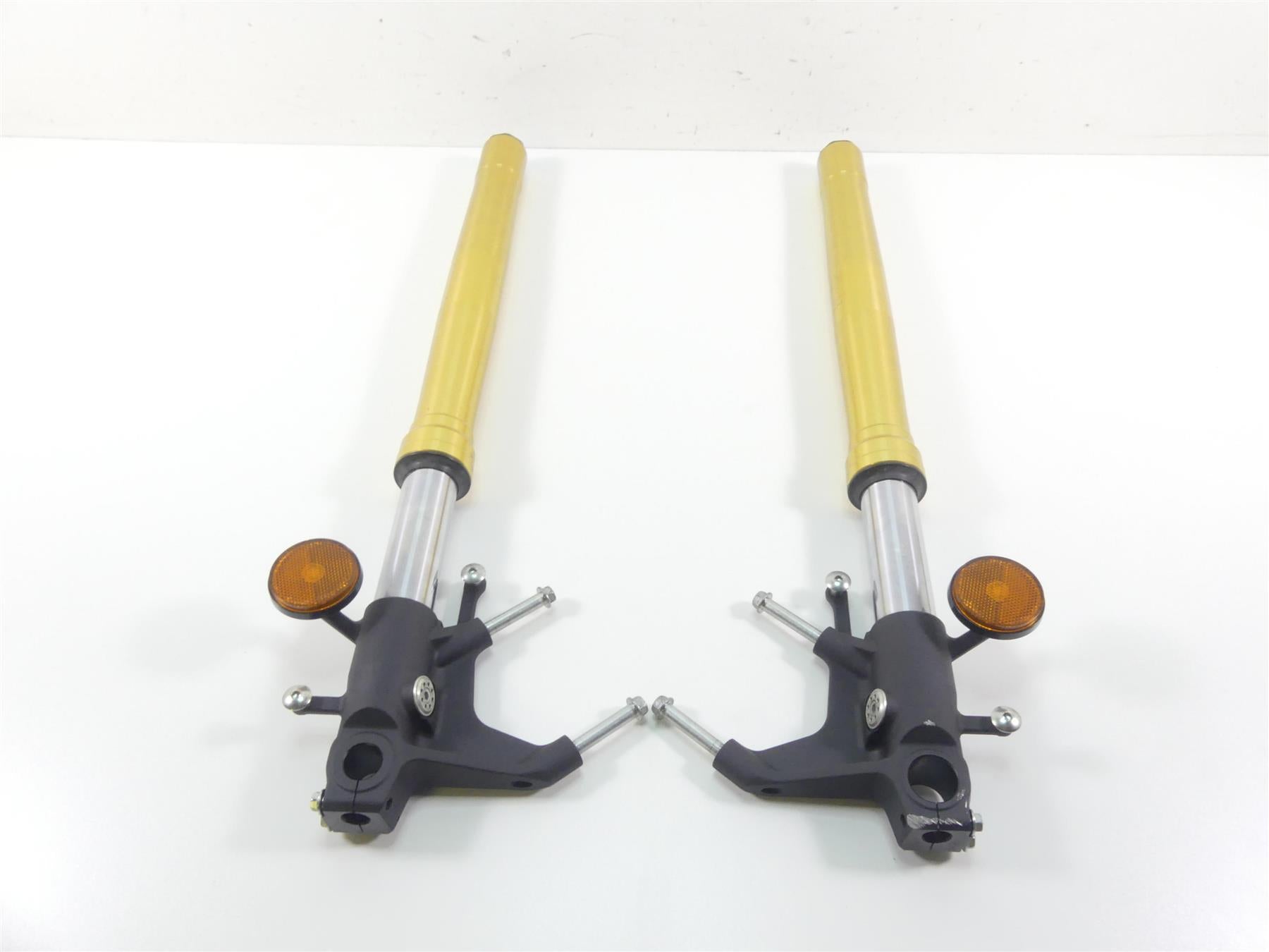 2022 Suzuki GSXR750 Straight Front Fork Leg Damper Set 51103-15J11 51104-15J11 {{ shop.shopifyCountryName }} - Mototech271