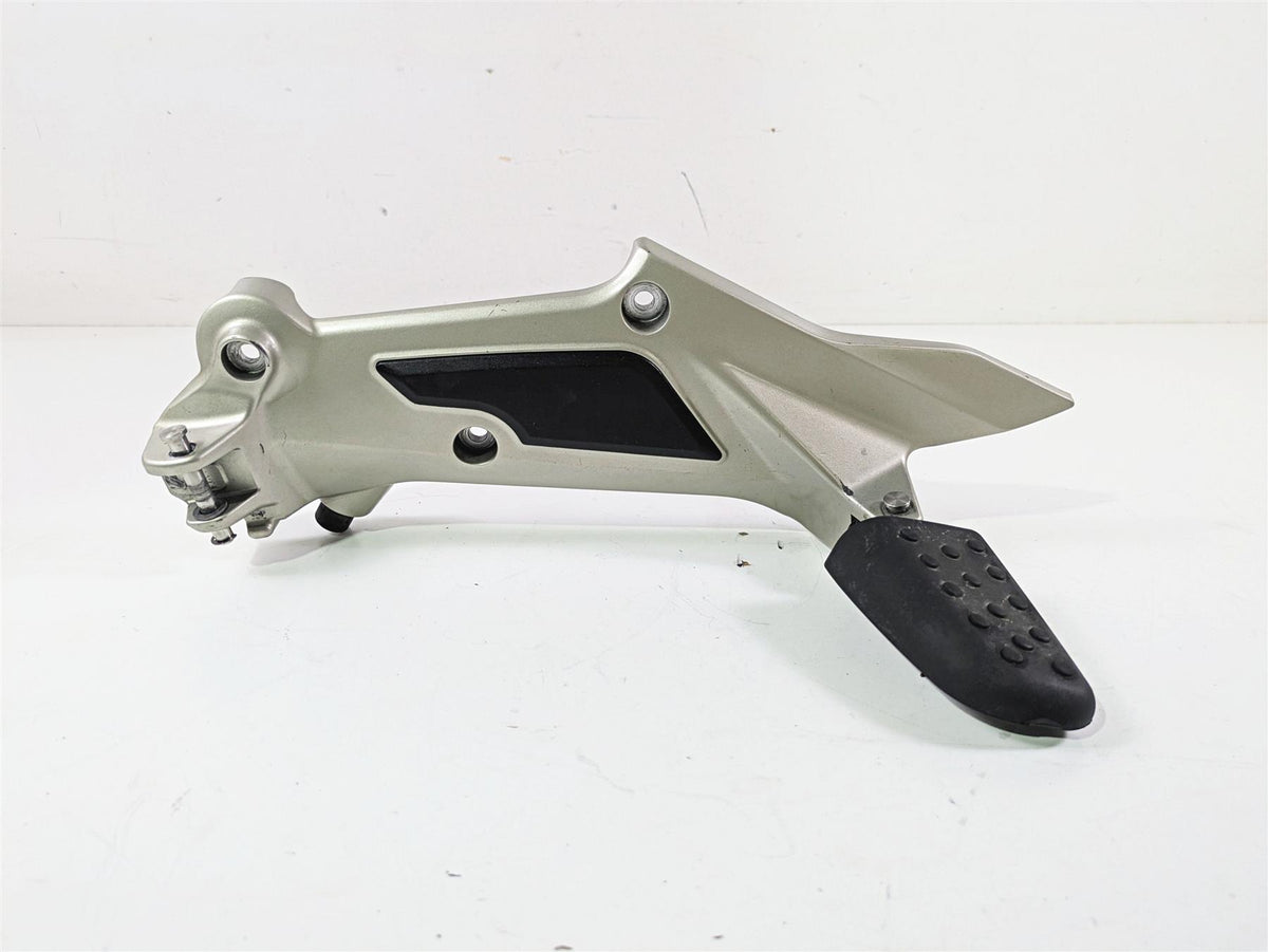 2014 BMW K1600 GTL K48 Left Footpeg Foot Peg Mount 46717728223 46718549079 {{ shop.shopifyCountryName }} - Mototech271