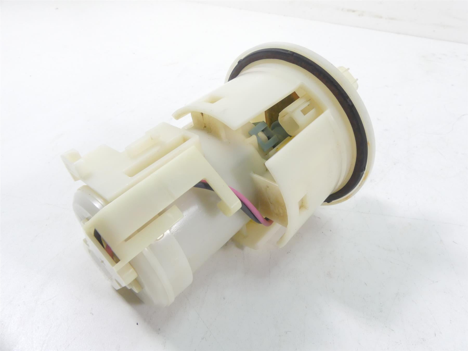 2007 Yamaha XVS1300 V-Star Denso Fuel Gas Petrol Pump -Tested 3D8-13907-03-00 {{ shop.shopifyCountryName }} - Mototech271