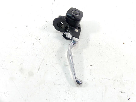 2002 Harley Touring FLHTC Electra Glide Front Brake Master Cylinder 41700737 {{ shop.shopifyCountryName }} - Mototech271